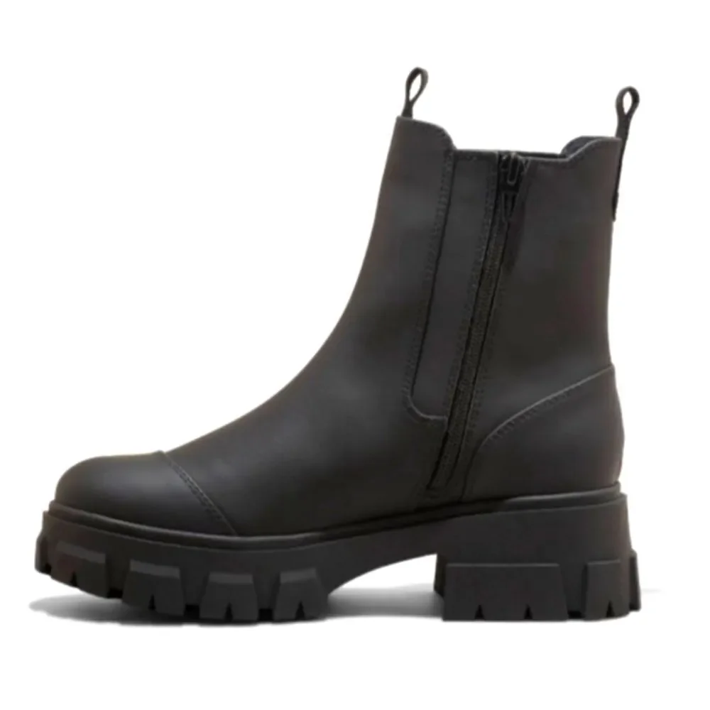 BRAND new ankle water repellent black boots with 2in block heel